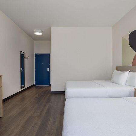 Spark By Hilton Artesia Exterior foto