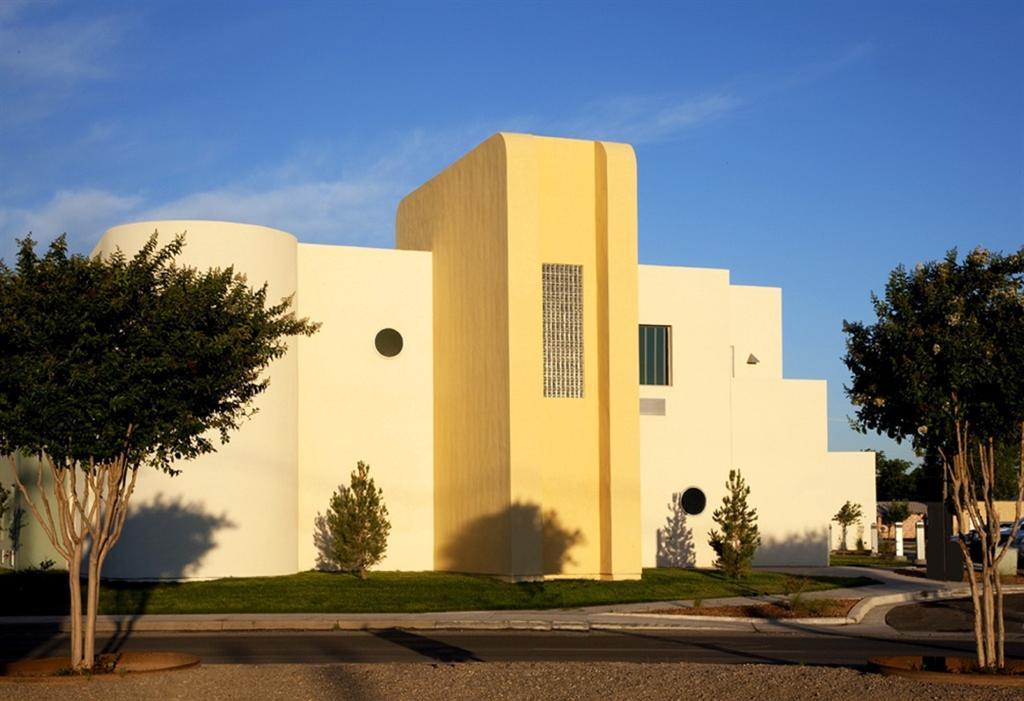Spark By Hilton Artesia Exterior foto