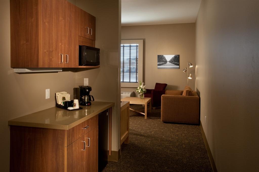 Spark By Hilton Artesia Exterior foto